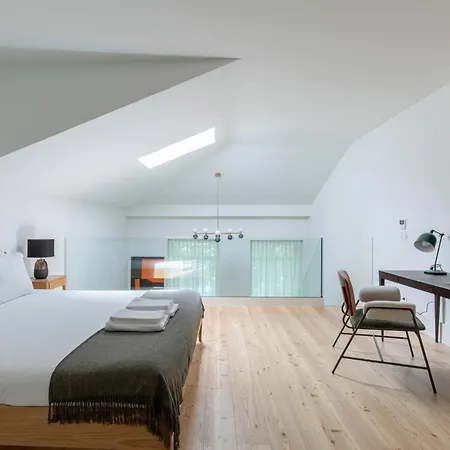 Breathtaking Loft In Award-winning Building Apartman Porto