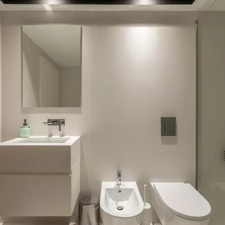 Daire Breathtaking Loft In Award-winning Building Porto